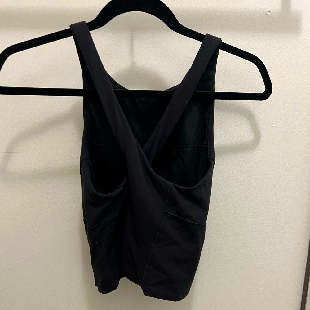 Lululemon black tank top, built in bra, size 6